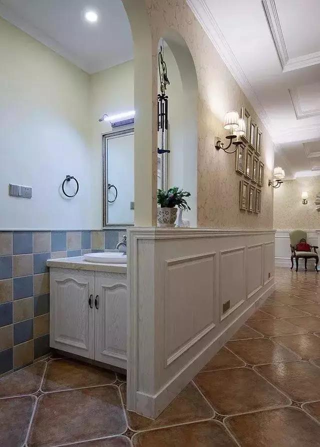 衛(wèi)生間洗手臺隔斷設計，喜歡的朋友可以參考~