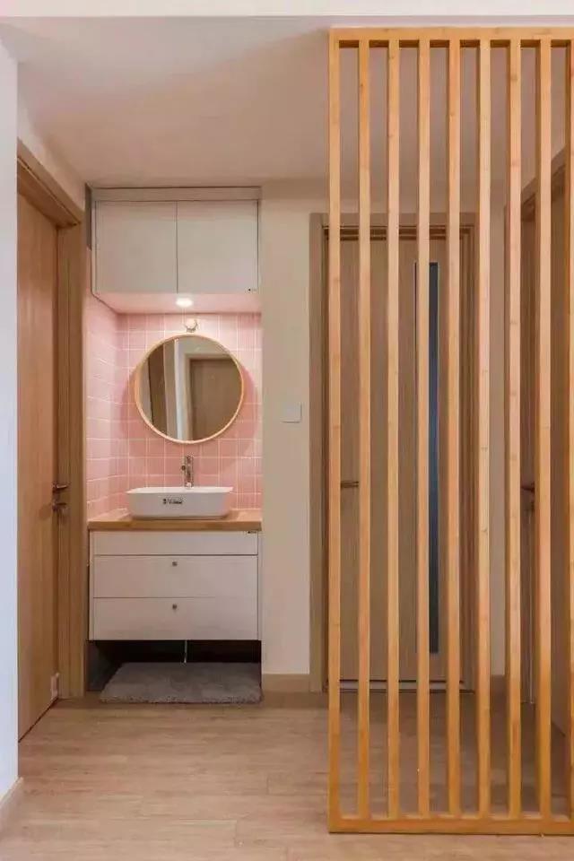 衛(wèi)生間洗手臺隔斷設計，喜歡的朋友可以參考~