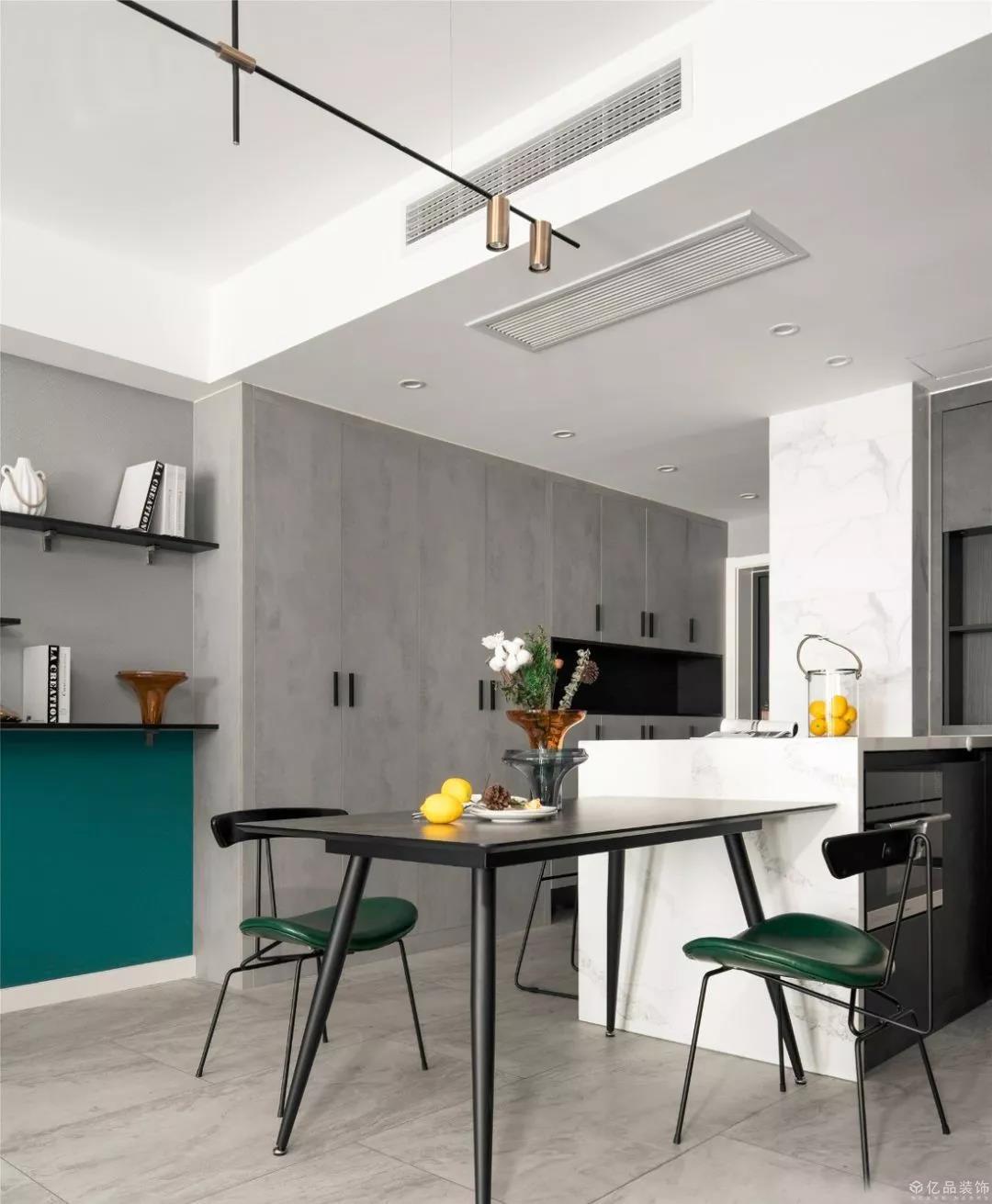 現(xiàn)代風(fēng)格，簡約隨性詮釋品質(zhì)生活