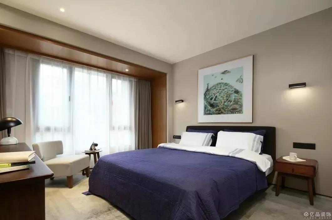 120㎡簡約中性的色調(diào)搭配，讓現(xiàn)代的居家溫馨時尚感浮然而生。