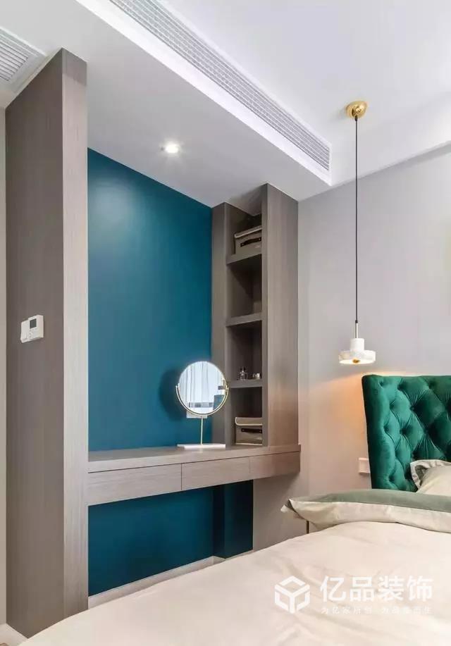 億品裝飾|105m2現(xiàn)代輕奢風(fēng)二居室，簡單不失優(yōu)雅！