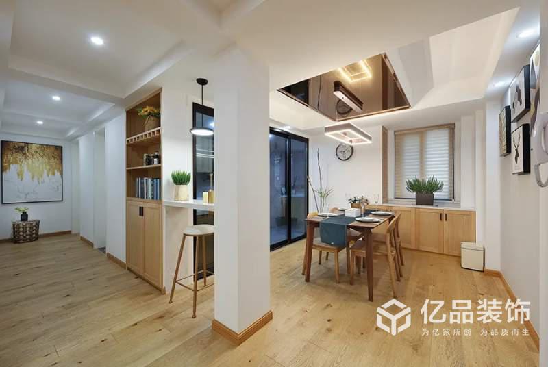 億品裝飾|120㎡老房子改造，翻新后明亮寬敞簡(jiǎn)直美哭了