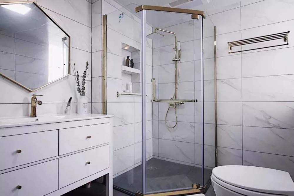 衛(wèi)生間裝壁龕，簡(jiǎn)單實(shí)用又方便！