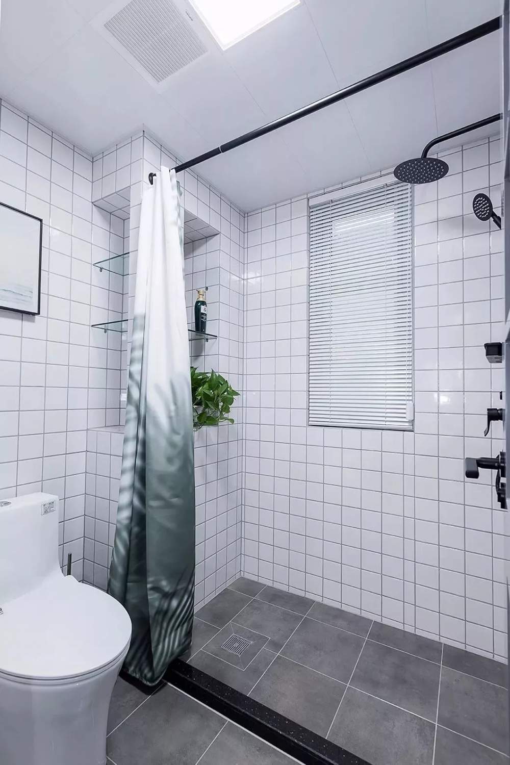 衛(wèi)生間裝壁龕，簡(jiǎn)單實(shí)用又方便！