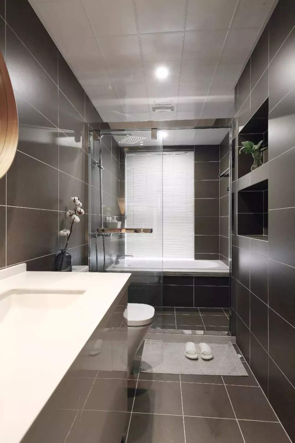 衛(wèi)生間裝壁龕，簡(jiǎn)單實(shí)用又方便！