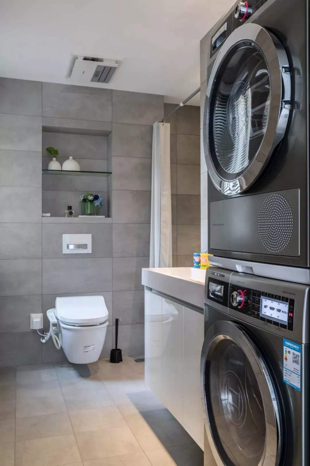 衛(wèi)生間裝壁龕，簡(jiǎn)單實(shí)用又方便！