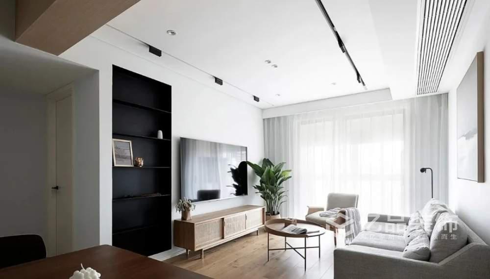 96平三居室舒適自然，給人輕松的視覺感