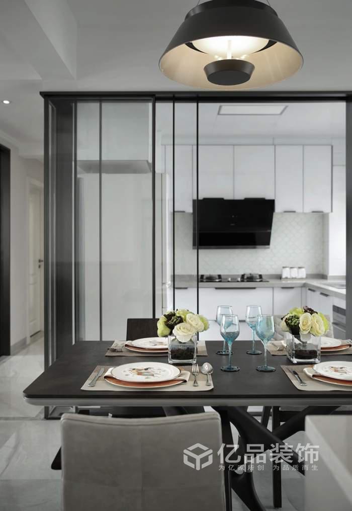 極簡，就是一種極奢，勾勒出生活的質(zhì)感