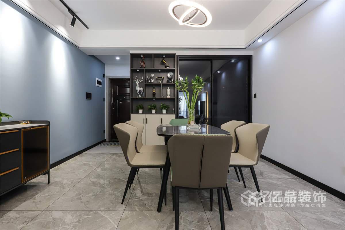 網(wǎng)紅款輕奢風小三房實景案例，美艷而精致