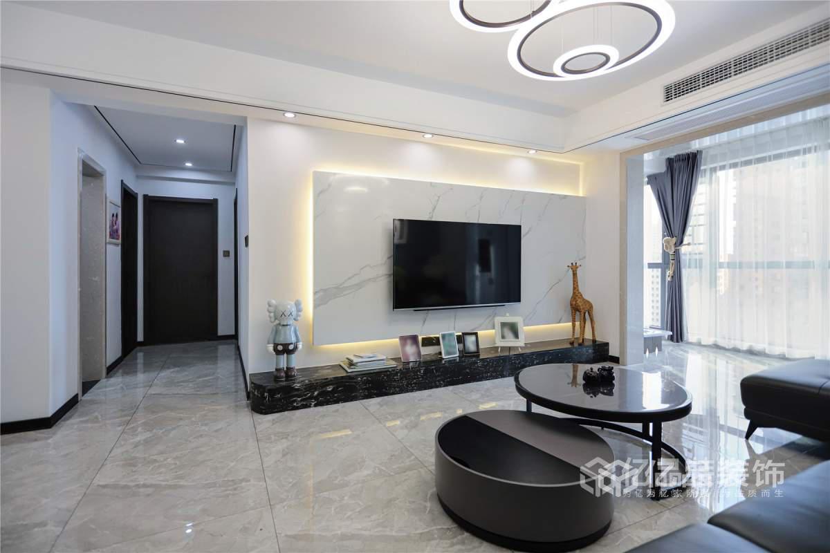 網(wǎng)紅款輕奢風小三房實景案例，美艷而精致